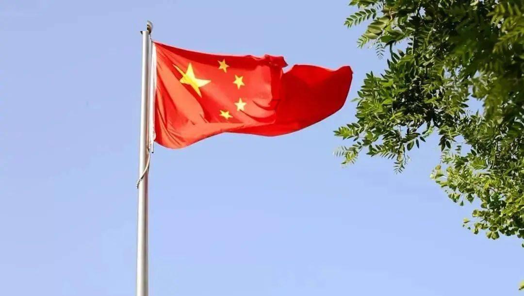 临沂第五中学 开展环境卫生整治志愿服务活动